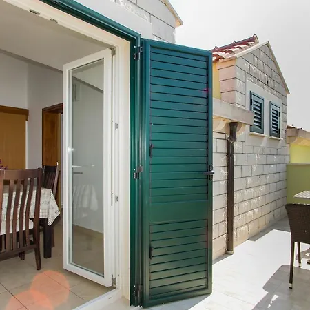 Katarina Appartement *